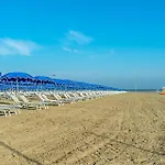 3 Bedroom Gorgeous In Albarella Ro * Albarella Island