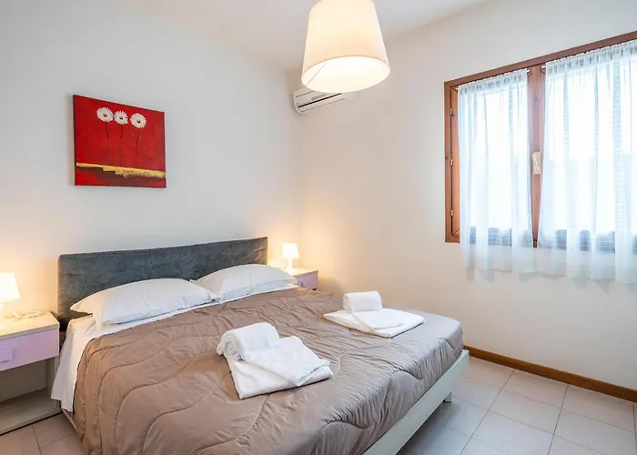 3 Bedroom Gorgeous In Albarella Ro * Albarella Island